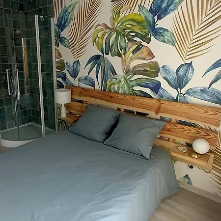 Magnifique Studio Avec Terrasse Et Acces Piscine *